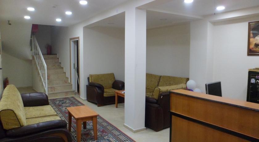 Измир: Hotel Resat