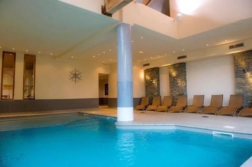 Измир: Lagrange Prestige les Chalets de Wengen