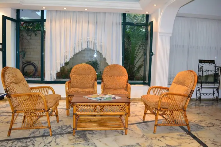 Отель Casa Cleo Suites — фото 2