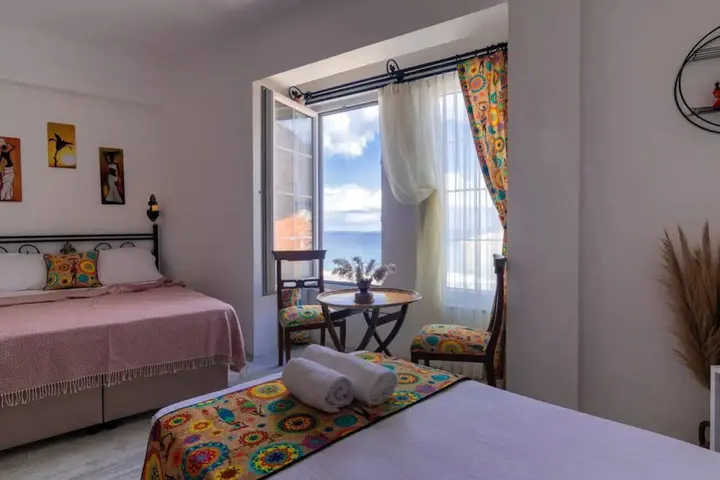 Бозджаада: e2 Deniz Otel