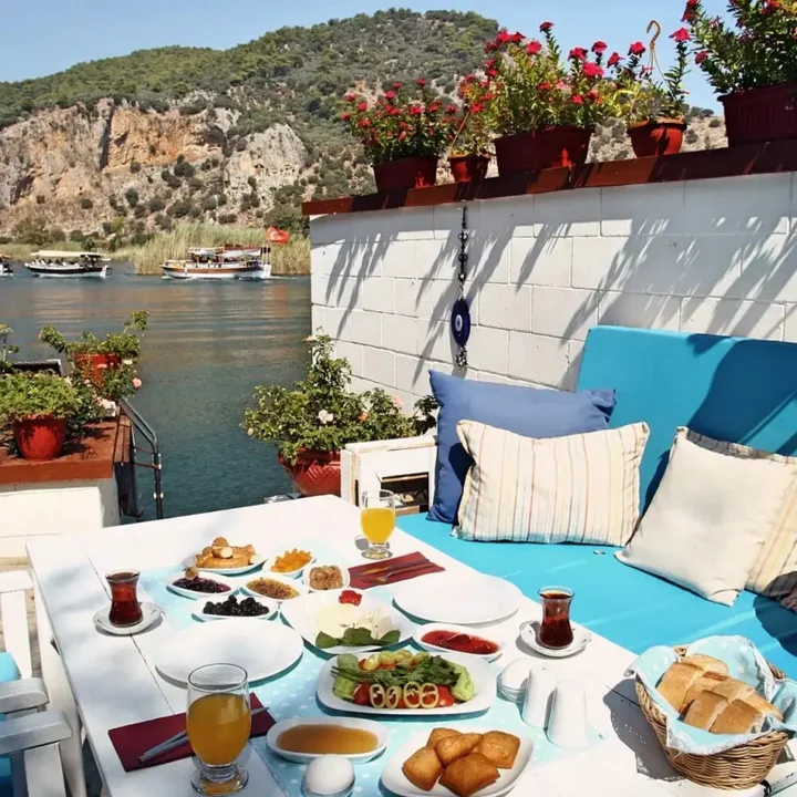 Дальян: Myra Hotel