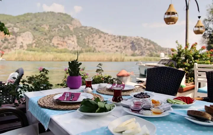Дальян: Myra Hotel