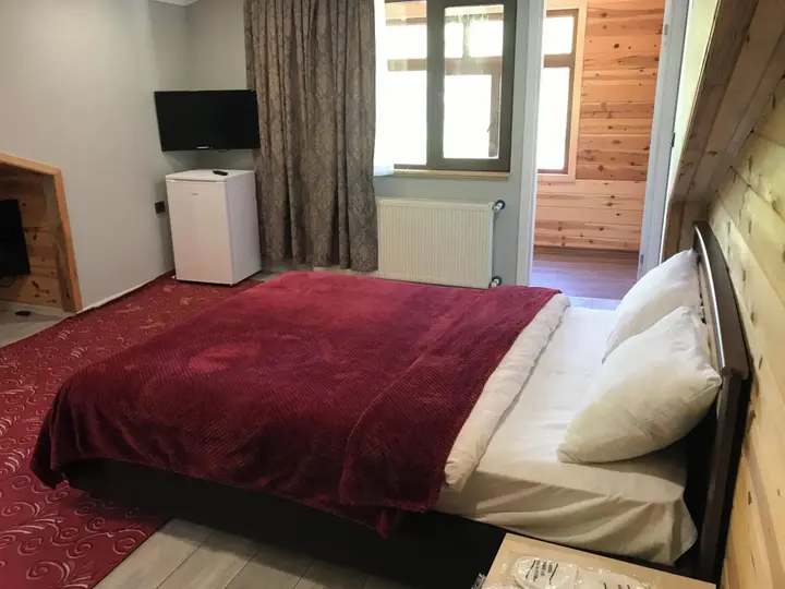 Узунгёль: Yedigoller Hotel & Restaurant