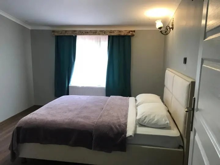 Узунгёль: Yedigoller Hotel & Restaurant