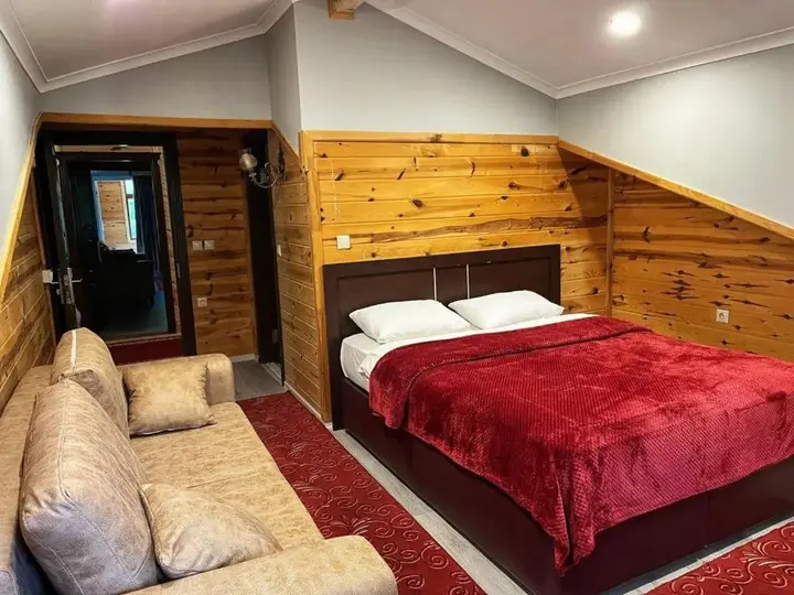 Узунгёль: Yedigoller Hotel & Restaurant