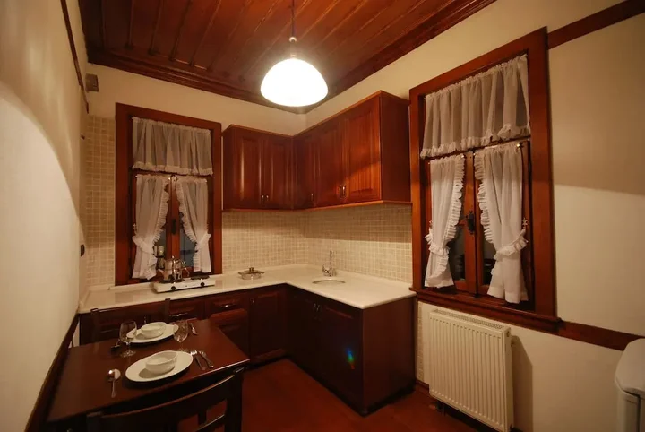 Анкара: And Hotel