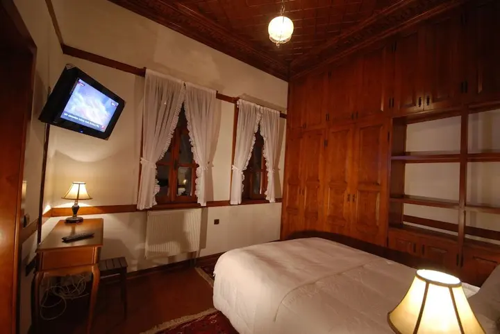Анкара: And Hotel