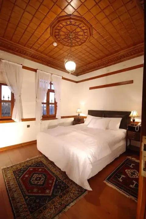 Анкара: And Hotel