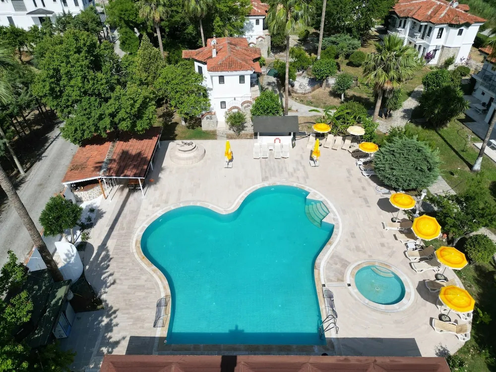 Дальян: Club Mel Holiday Resort
