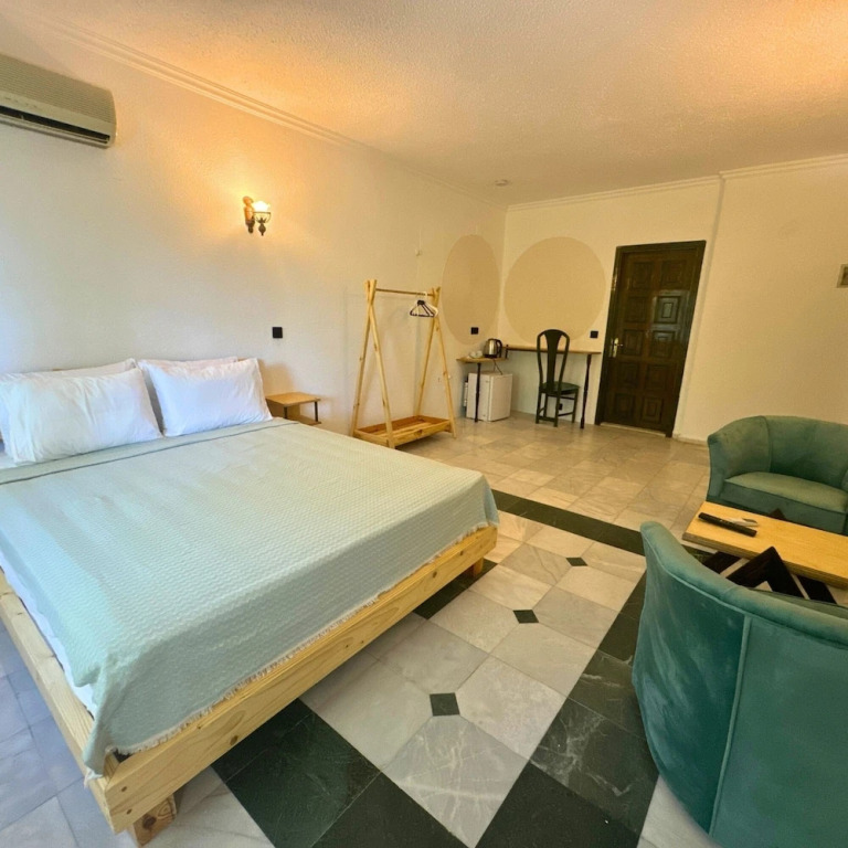 Дальян: Club Mel Holiday Resort