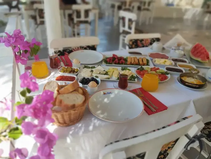 Гюмюшлюк: Misket Hotel