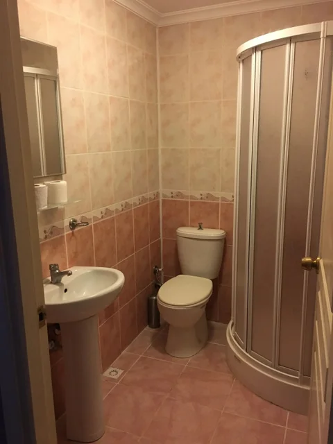 Эдирне: Taç Home