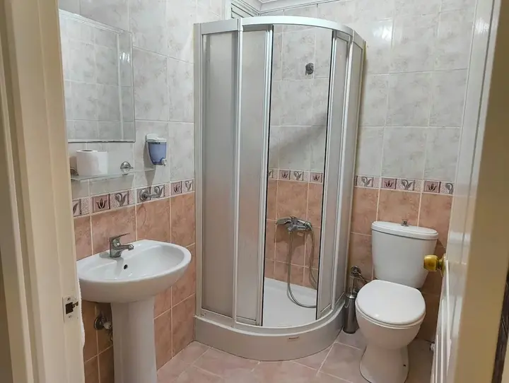 Эдирне: Taç Home