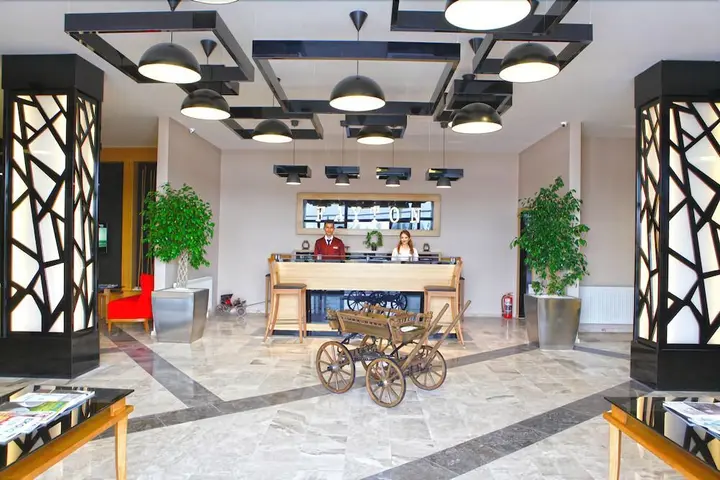 Акхисар: Fayton Hotel
