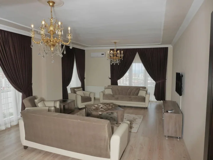Йомра: Royal Life Residence