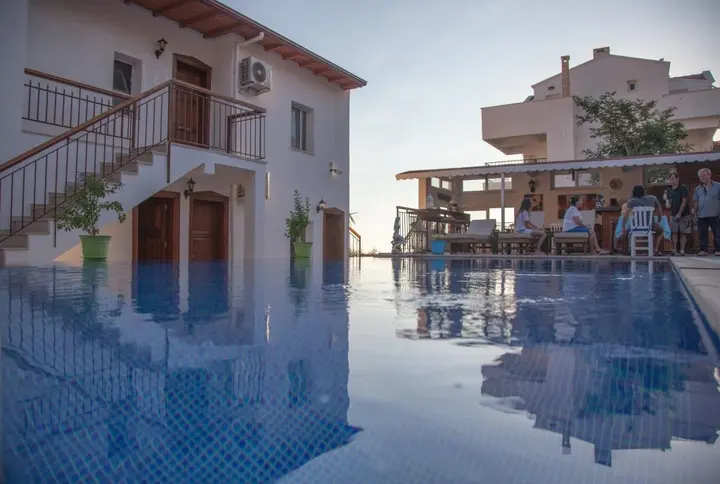 Калеучагиз: Sunset Villa Hotel