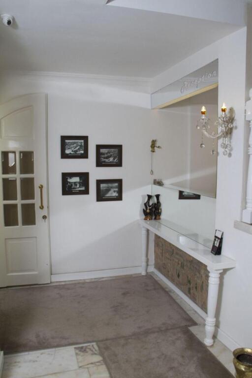 Анталья: Ozkavak Hotel Kaleici
