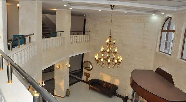 Халфети: Sitamrat Otel