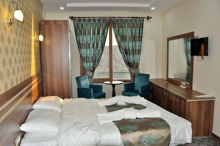Халфети: Sitamrat Otel