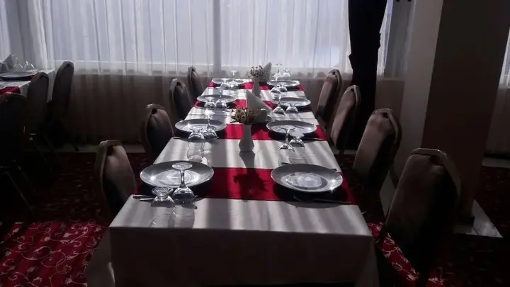 Халфети: Sitamrat Otel