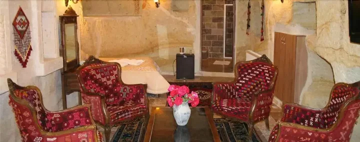 Мустафапаша: Akyol Hotel
