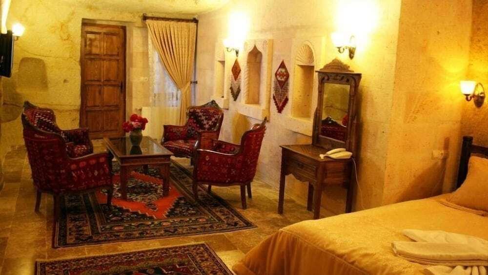 Мустафапаша: Akyol Hotel