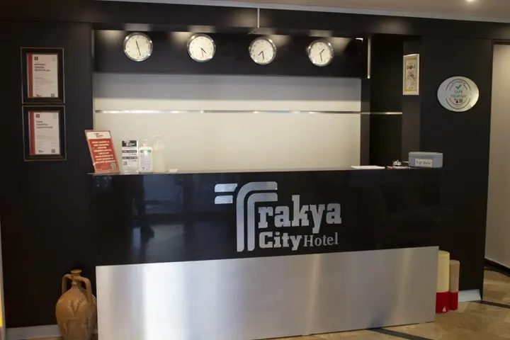 Эдирне: Отель Trakya City