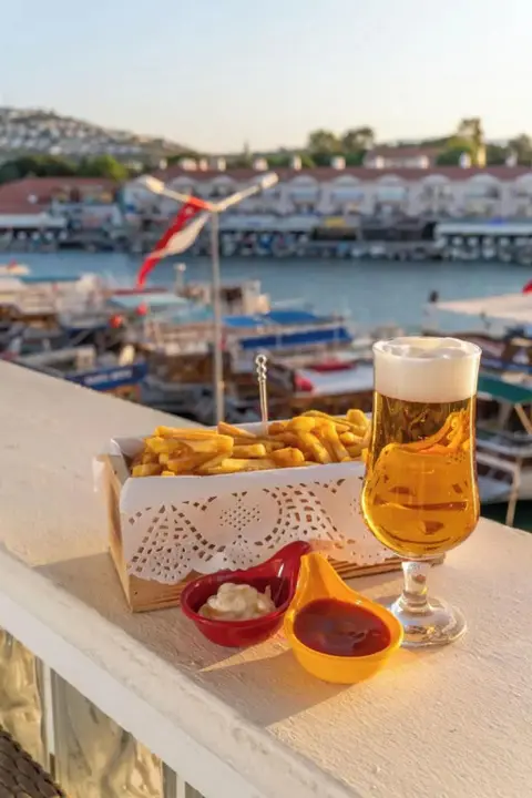 Фоча: Hotel Karacam