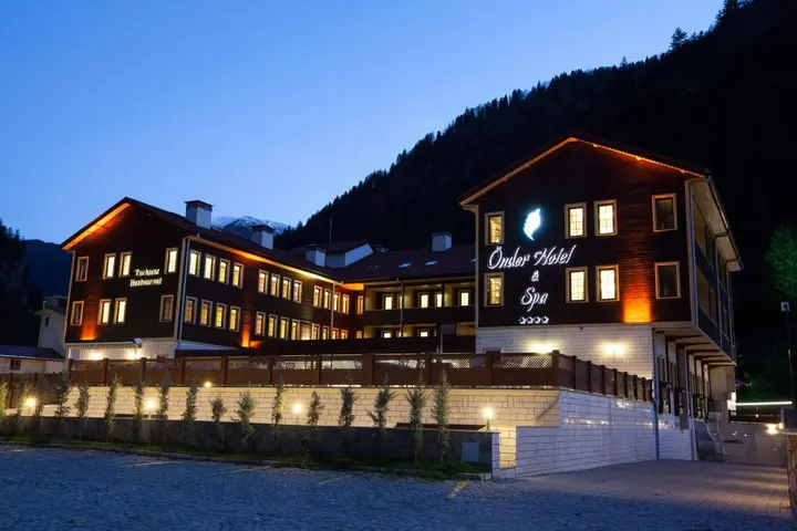 Узунгёль: Flora Uzungol Resort Hotel