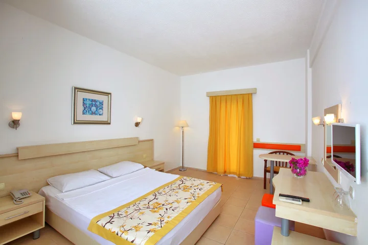 Битез: Natur Garden Hotel