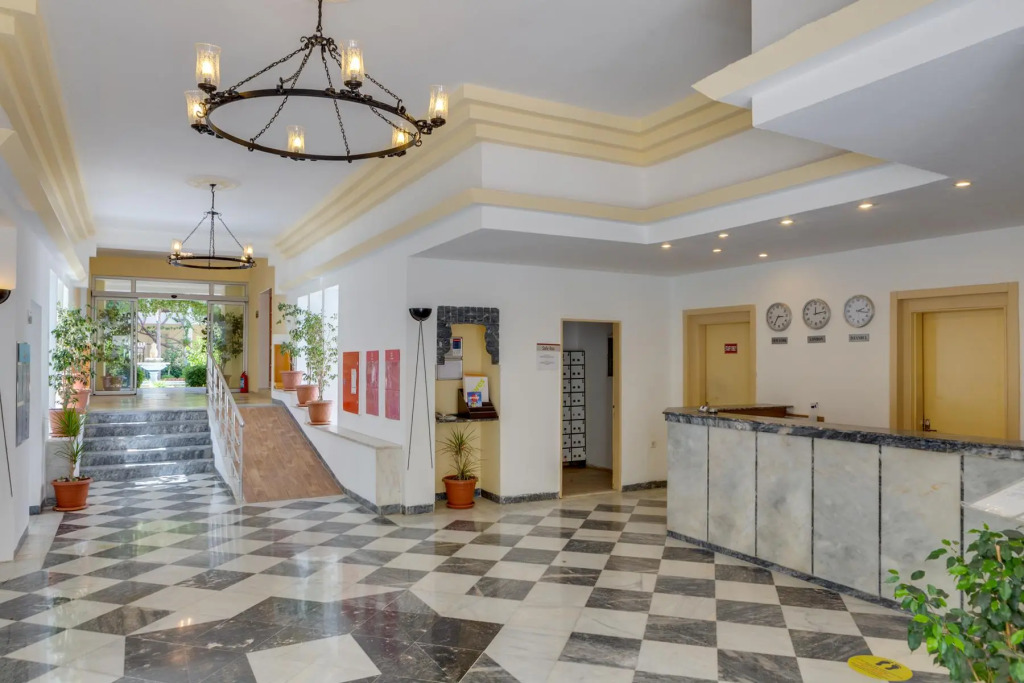 Битез: Natur Garden Hotel
