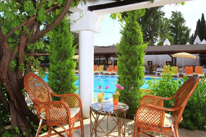 Битез: Natur Garden Hotel
