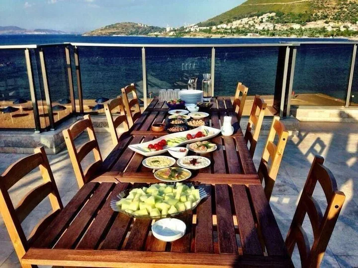 Helvaci: Nemrut Bay Otel