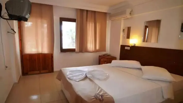 Мармара: Tuana Hotel