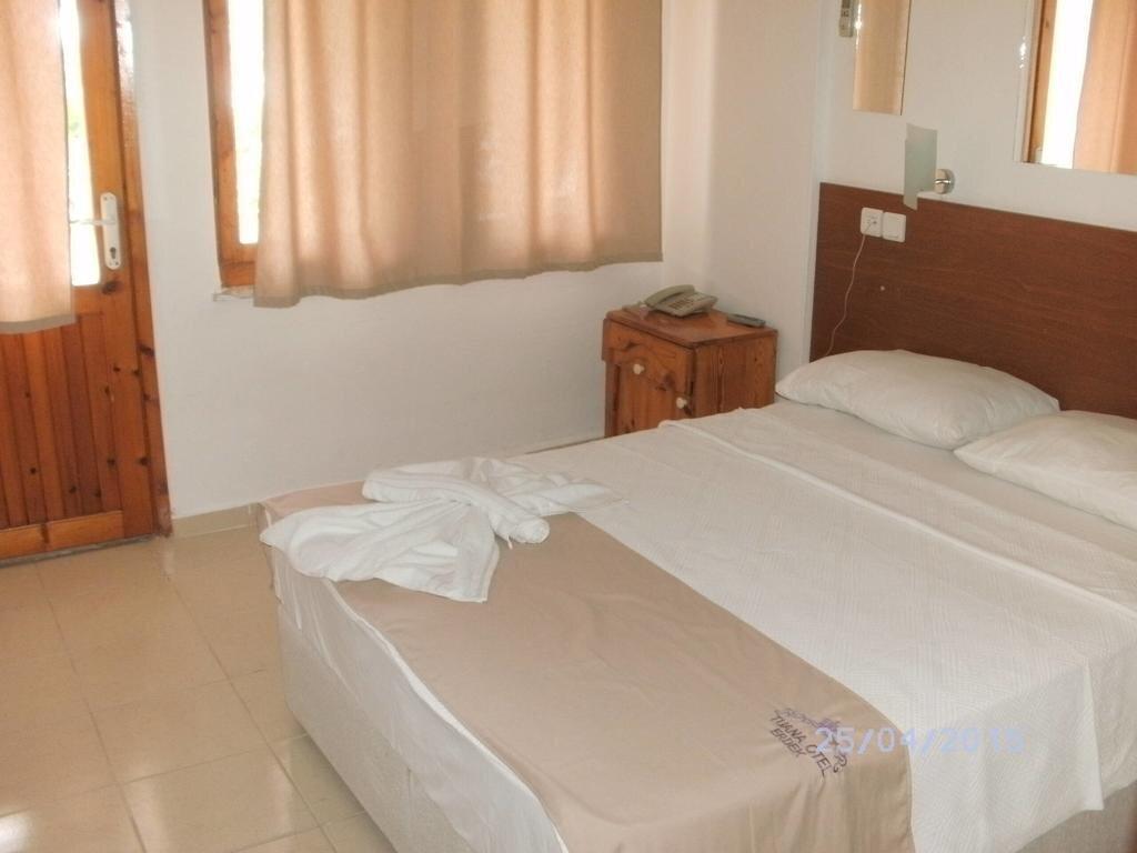 Мармара: Tuana Hotel