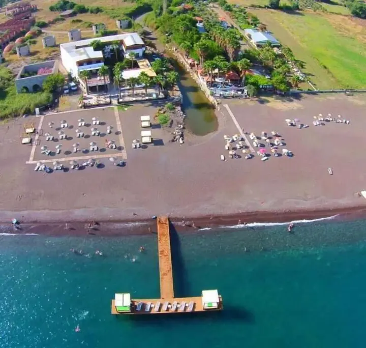 Кумлюбюк: Ekincik Beach Hotel