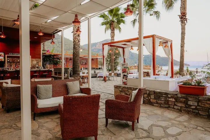Кумлюбюк: Ekincik Beach Hotel