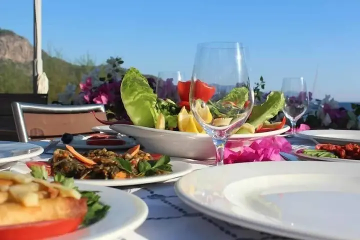 Кумлюбюк: Ekincik Beach Hotel