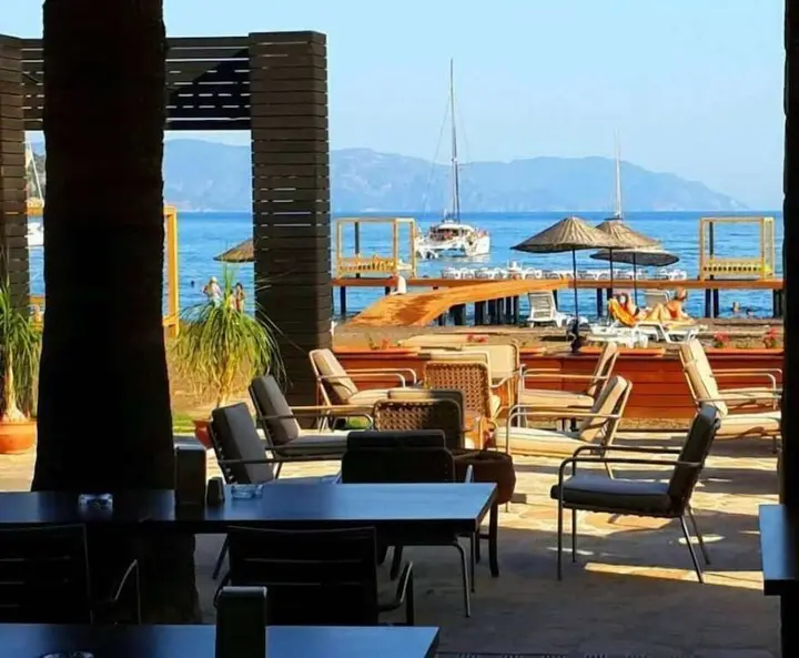 Кумлюбюк: Ekincik Beach Hotel