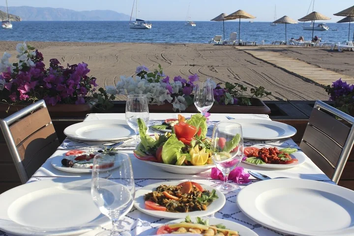 Кумлюбюк: Ekincik Beach Hotel