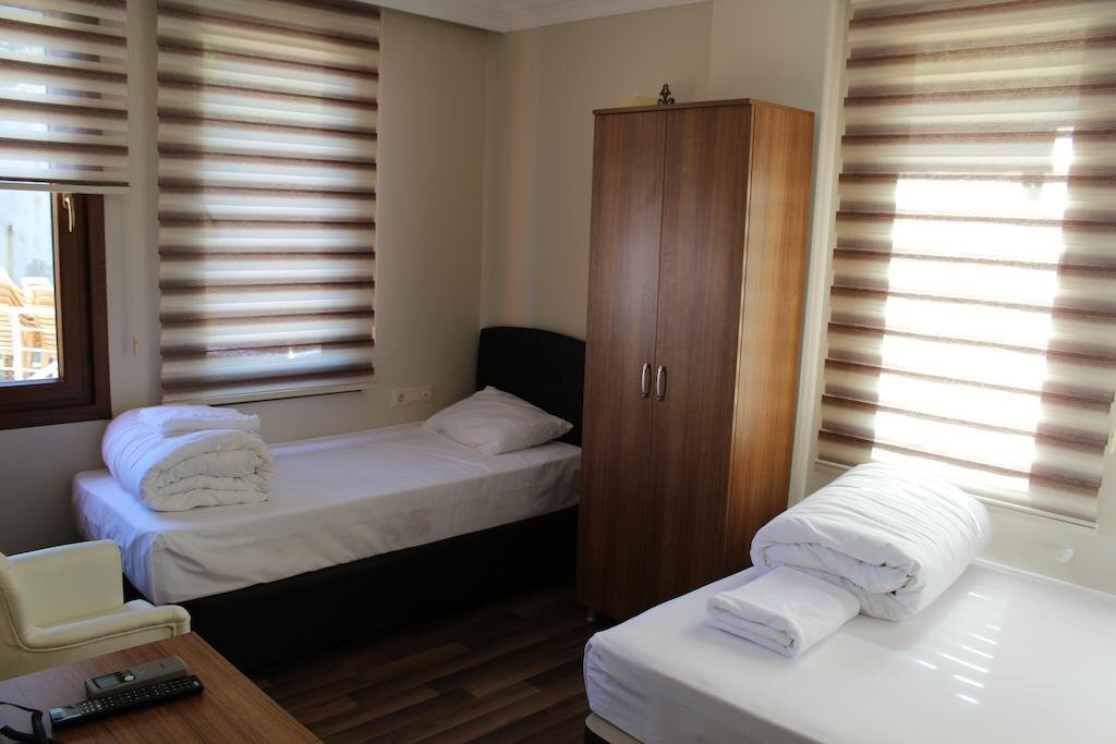 Арсин: Oz-Ay Hotel
