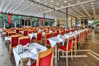Аксу: Saturn Palace Resort