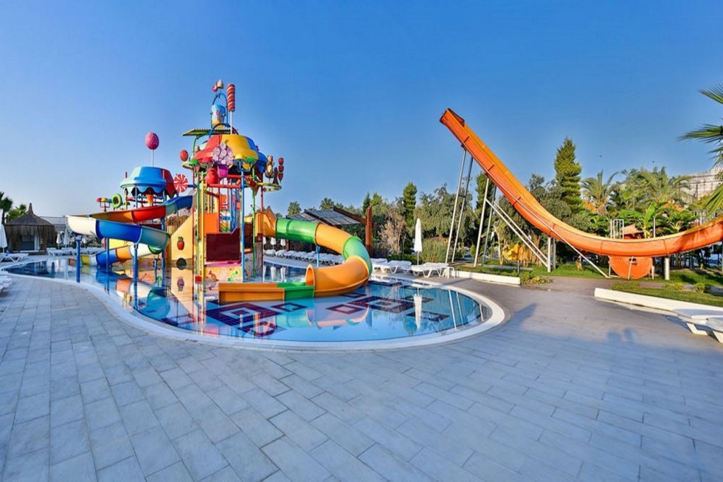Аксу: Saturn Palace Resort 