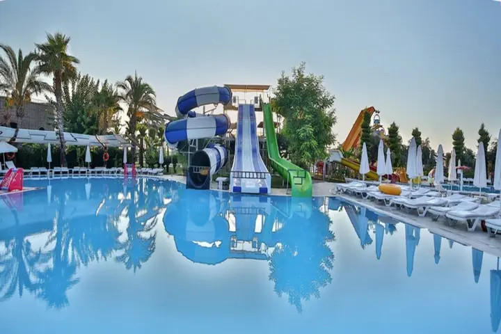 Аксу: Saturn Palace Resort