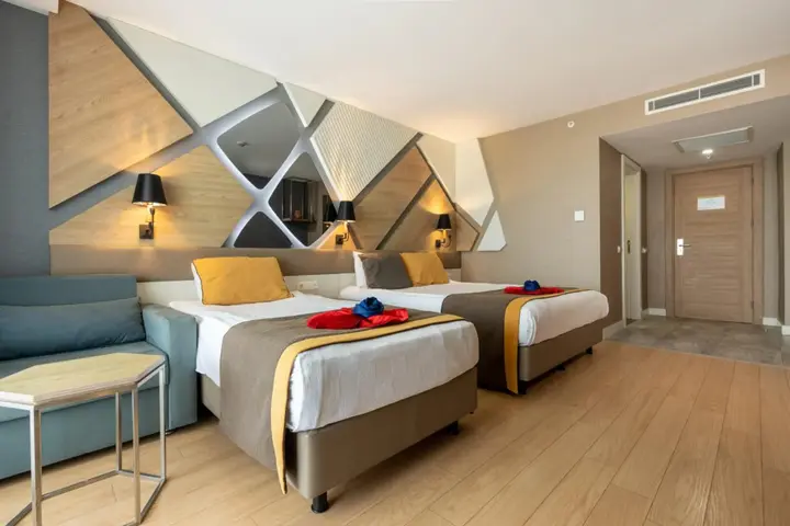 Аксу: Saturn Palace Resort