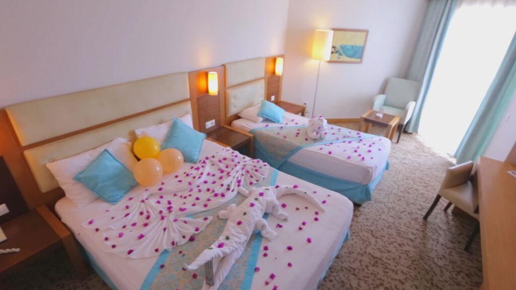 Аксу: Saturn Palace Resort