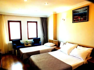 Эджеабат: Ece Hotel