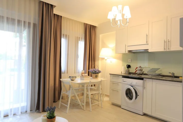 Акьяка: Alp Suites Lavanta