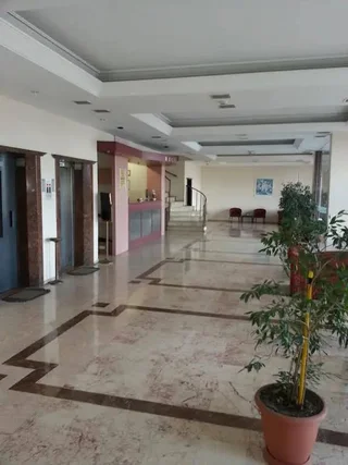 Измир: Dokuz Eylul Hotel