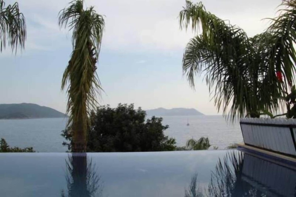 Каш: Nur Beach Hotel